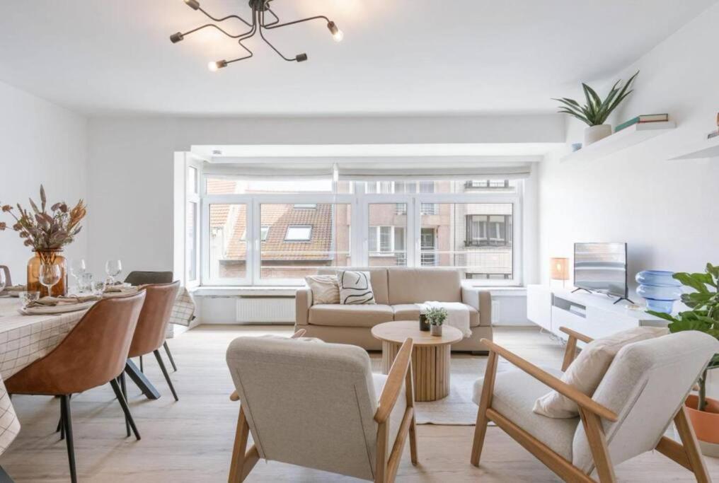 Hugo By The Harbor, Light-Filled And Centrally Located Apartment - Free Parking Остенде Экстерьер фото