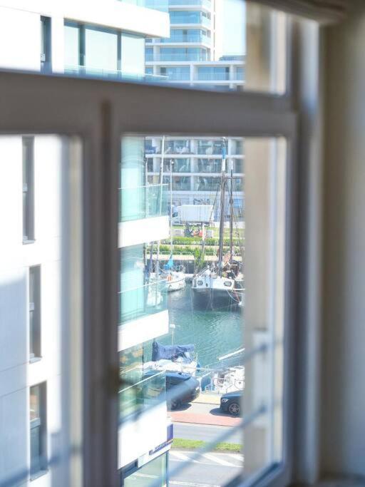 Hugo By The Harbor, Light-Filled And Centrally Located Apartment - Free Parking Остенде Экстерьер фото