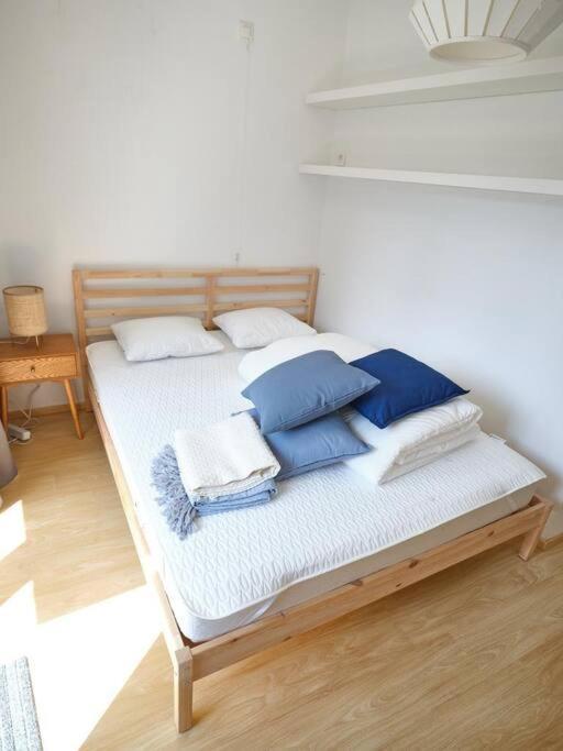 Hugo By The Harbor, Light-Filled And Centrally Located Apartment - Free Parking Остенде Экстерьер фото
